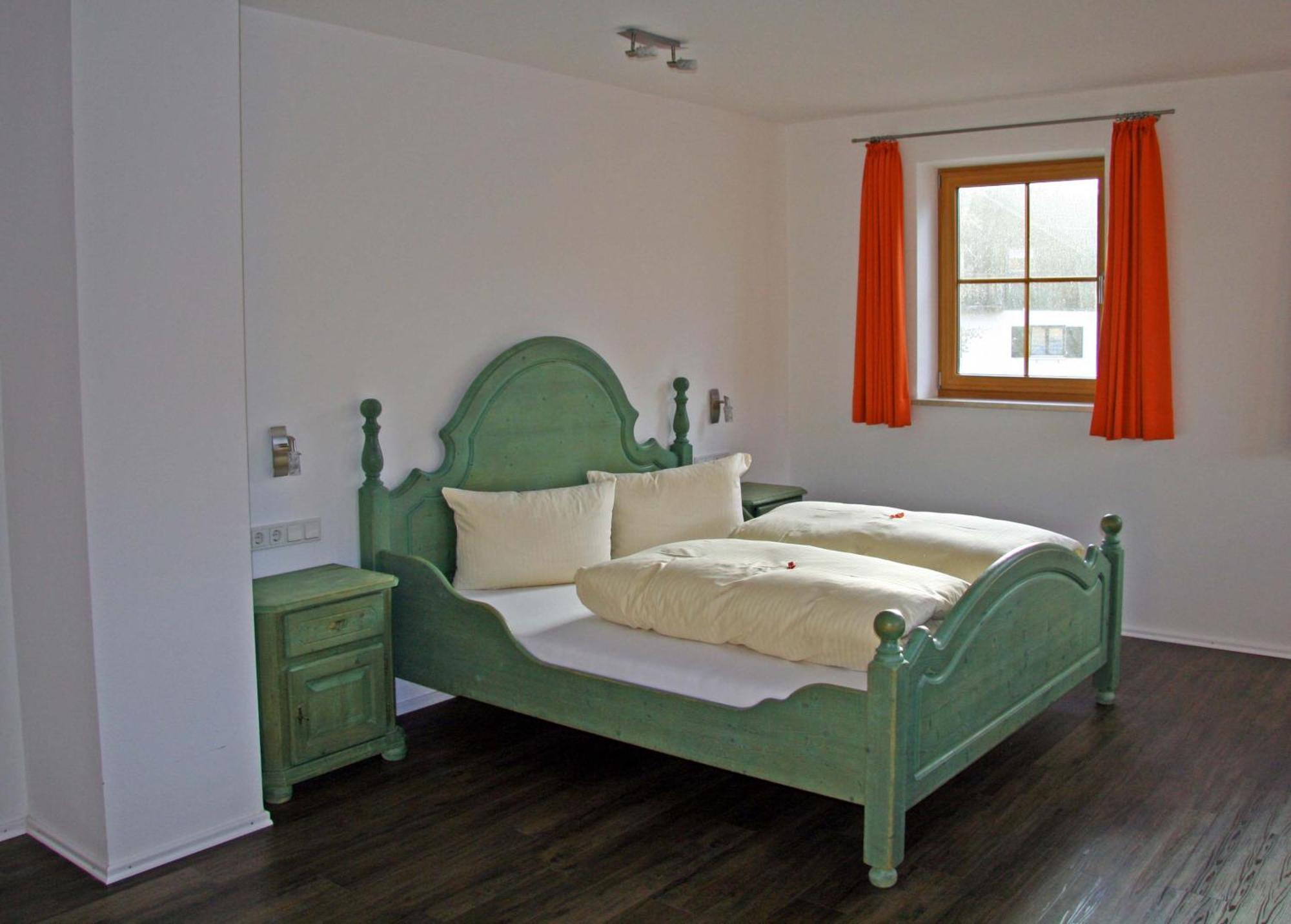 Seehotel Und Appartements Schnoeller Ріден Номер фото