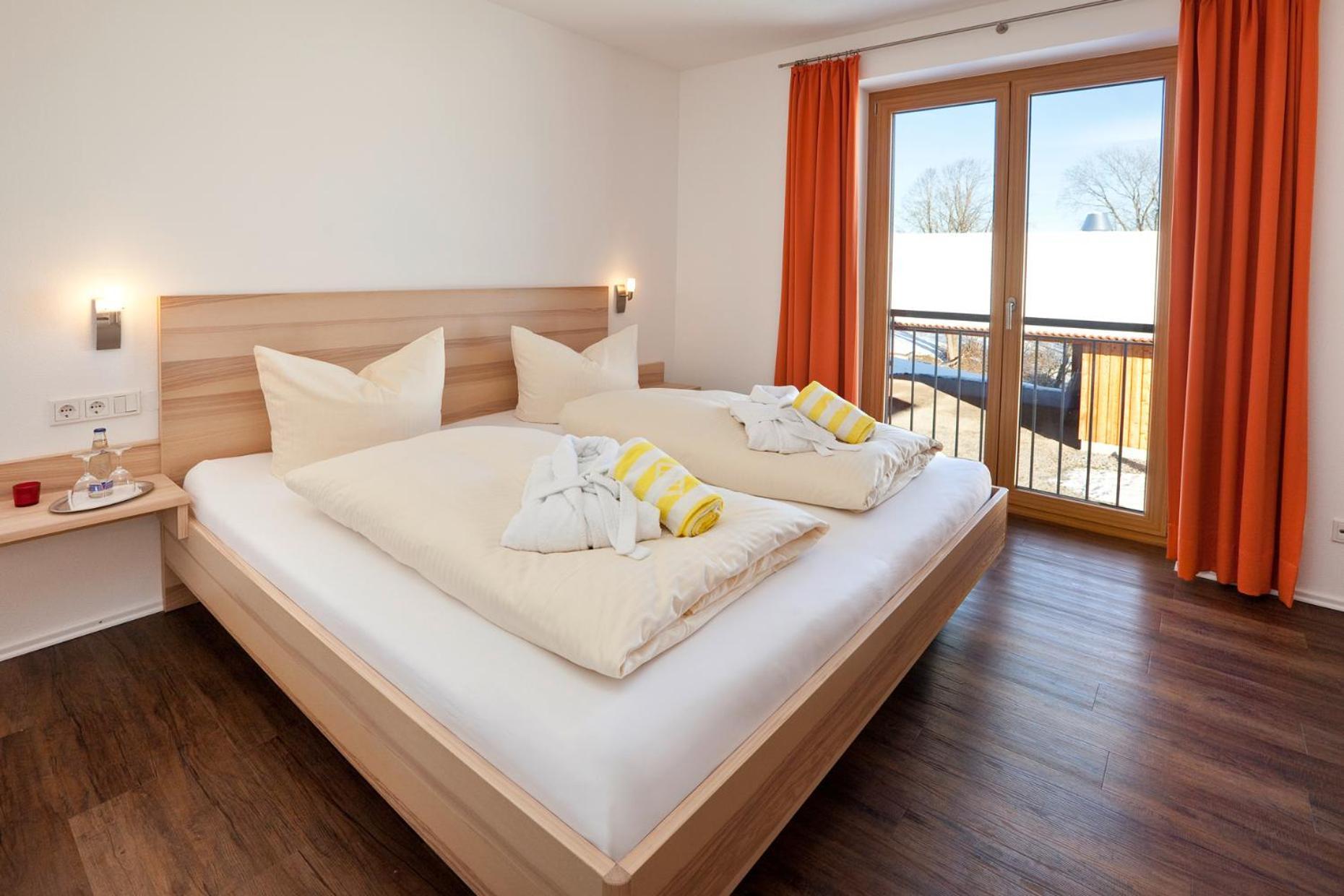 Seehotel Und Appartements Schnoeller Ріден Екстер'єр фото