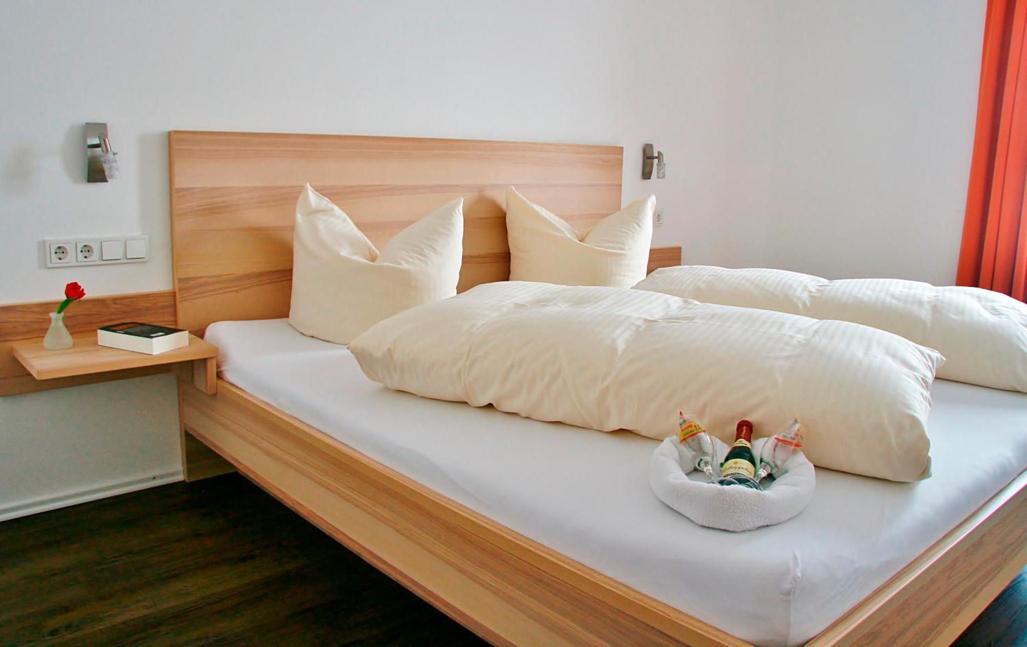 Seehotel Und Appartements Schnoeller Ріден Екстер'єр фото